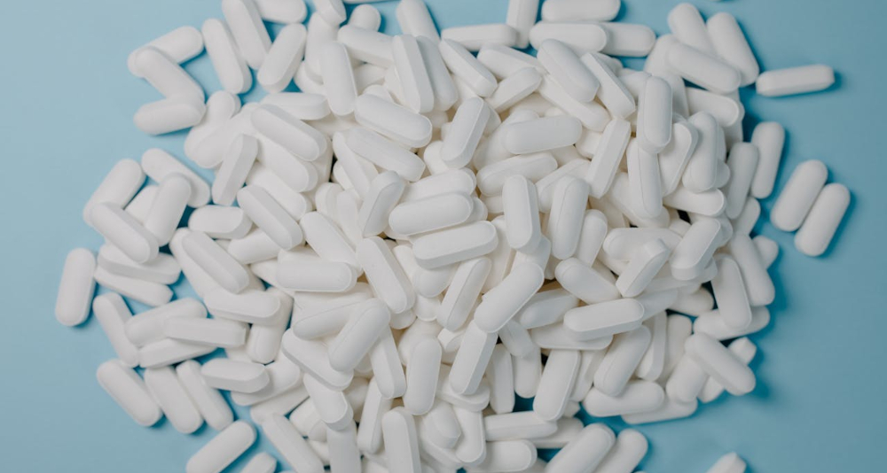 caplets pile